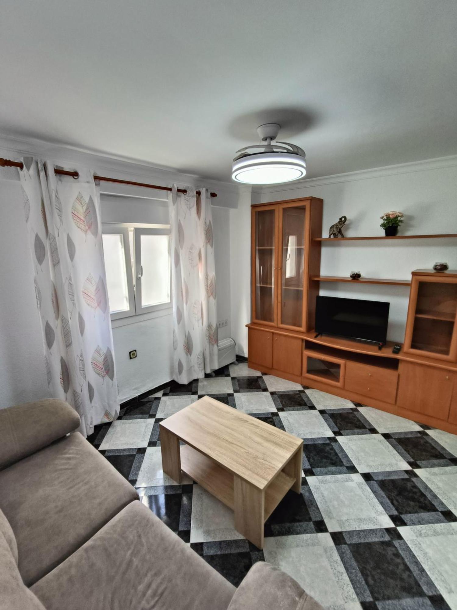 Piso Calidad Precio Junto A La Playa De La Victoria Apartment Кадис Екстериор снимка